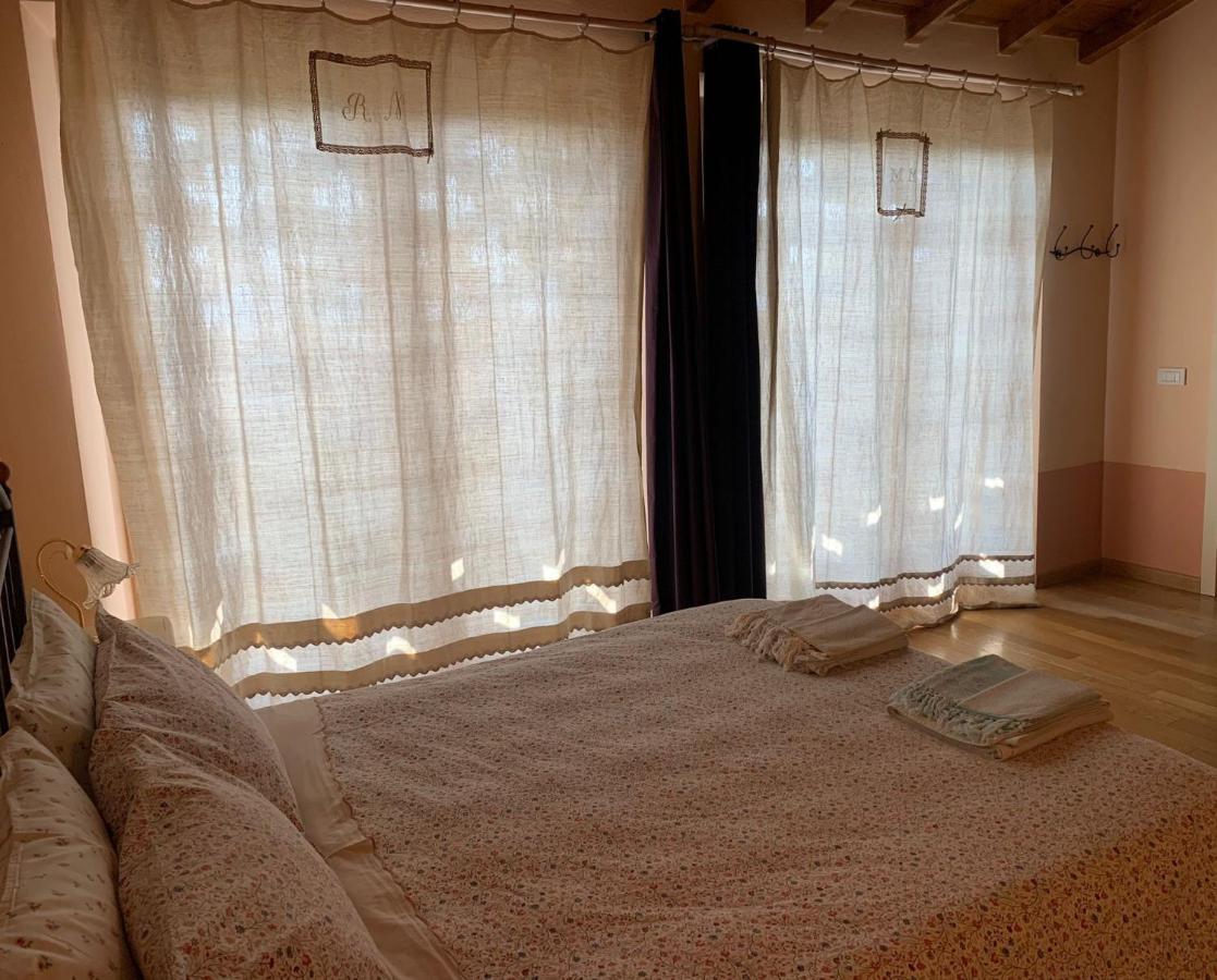 Agriturismo Il Filare Neviano degli Arduini Екстериор снимка