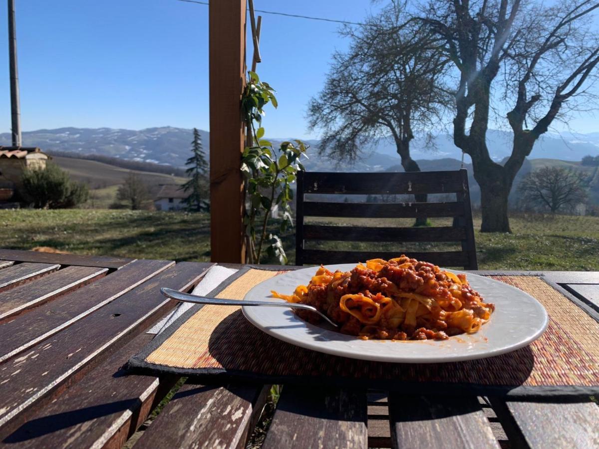 Agriturismo Il Filare Neviano degli Arduini Екстериор снимка